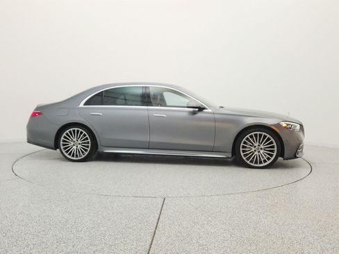 Certified 2023 Mercedes-Benz S 580 4MATIC Sedan image 4