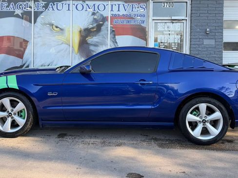 Used 2013 Ford Mustang GT Premium w/ Electronics Pkg RWD image 3