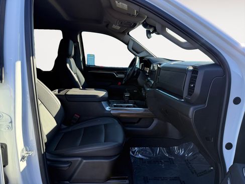 Used 2025 Chevrolet Silverado 1500 RST w/ Convenience Package II image 19