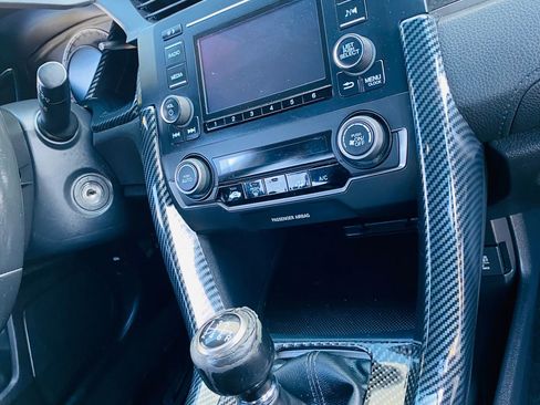 Used 2018 Honda Civic Sport image 34