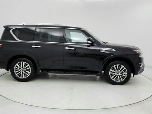Used 2024 Nissan Armada SL w/ Captain's Chairs Package RWD image 6