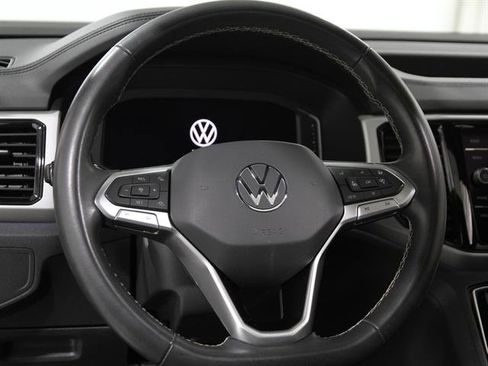 Used 2022 Volkswagen Atlas Cross Sport SEL image 7