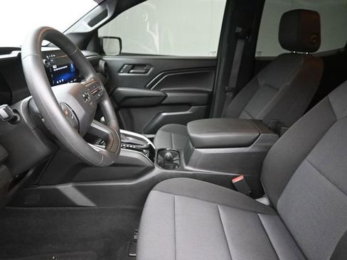 Used 2023 Chevrolet Colorado Trail Boss w/ Technology Package AWD/4WD image 16