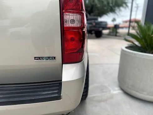 Used 2012 Chevrolet Tahoe LS image 9