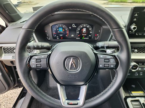 Used 2025 Acura Integra A-Spec FWD image 9