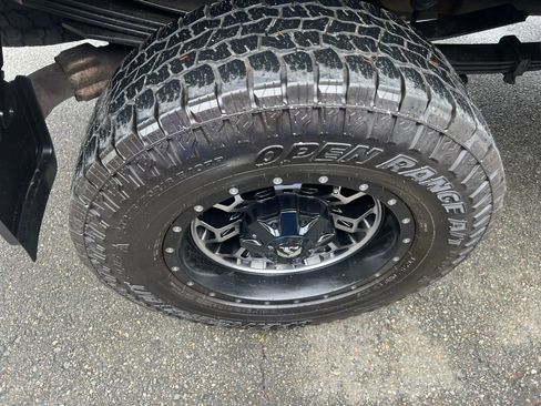 Used 2017 Ford F350 Lariat w/ Chrome Package AWD/4WD image 18