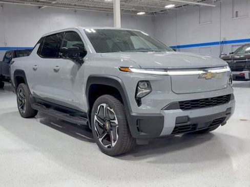New 2026 Chevrolet Silverado EV LT image 2