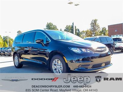 New 2026 Chrysler Voyager LX