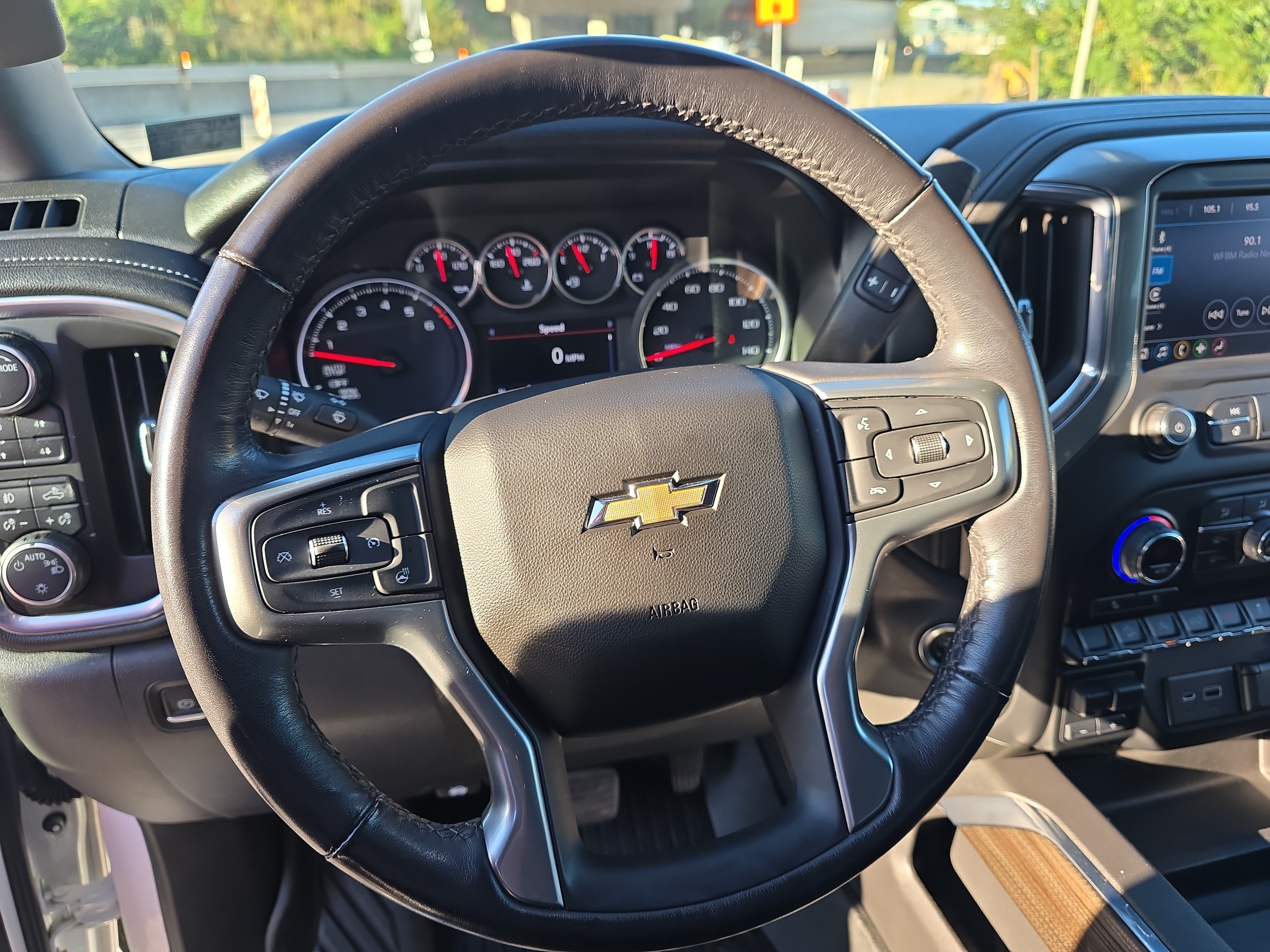 Used 2021 Chevrolet Silverado 1500 RST AWD/4WD image 18