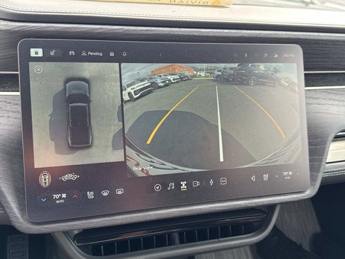 Used 2025 Rivian R1T Adventure image 28