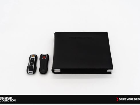 Used 2022 Porsche 911 Carrera S w/ Premium Package image 76