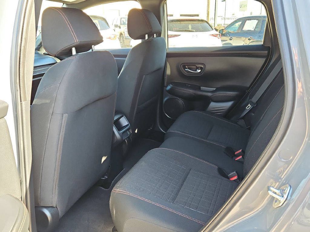 Used 2025 Honda HR-V Sport image 28