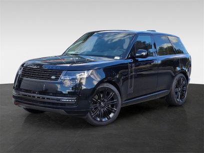 New 2025 Land Rover Range Rover SE