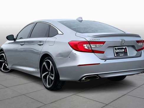 Used 2019 Honda Accord Sport image 11