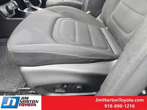 Used 2021 Jeep Renegade Latitude w/ Convenience Group AWD/4WD image 27