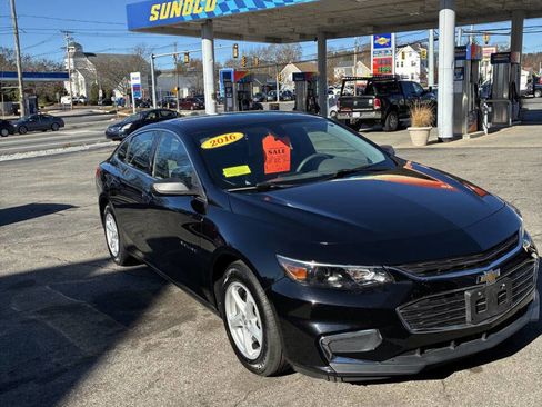 Used 2016 Chevrolet Malibu LS image 11
