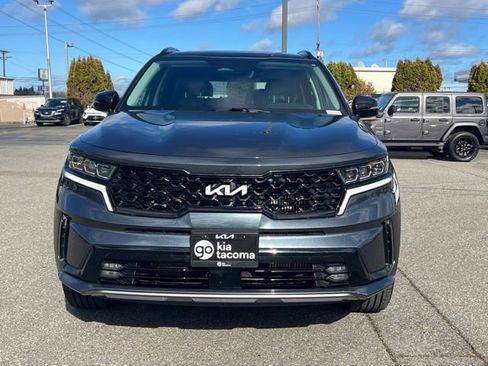 Certified 2022 Kia Sorento SX image 4