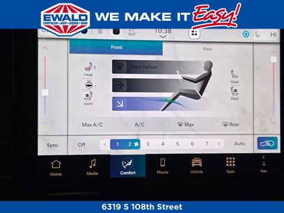 New 2025 Jeep Grand Cherokee L Limited w/ Luxury Tech Group II