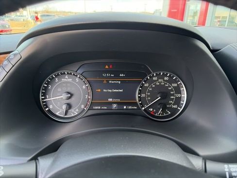 Certified 2024 Nissan Armada SL w/ Captain's Chairs Package image 14