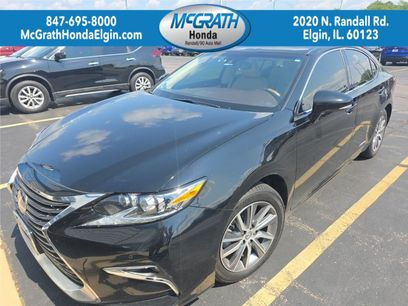 Used 2017 Lexus ES 300h w/ Luxury Package