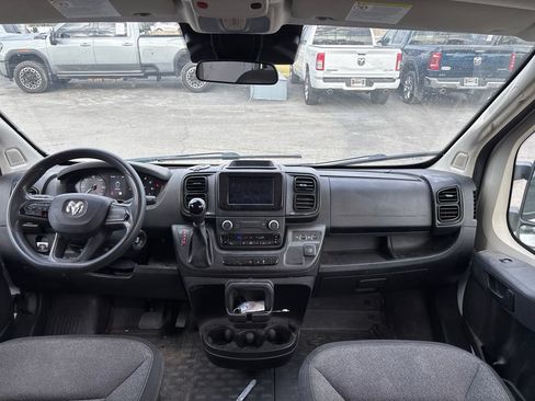 Used 2022 RAM ProMaster 2500 FWD image 6