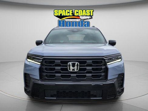 New 2026 Honda Pilot Sport image 2