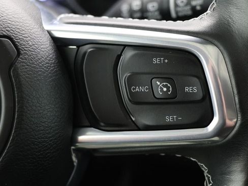 Used 2023 Jeep Wrangler Unlimited Sahara w/ Cold Weather Group AWD/4WD image 19