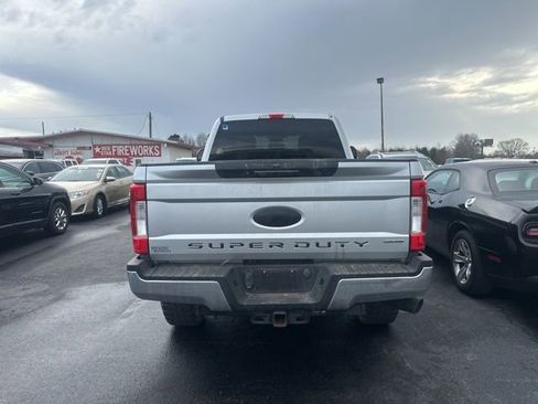 Used 2018 Ford F250 XLT image 6