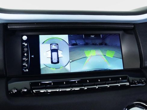 Used 2024 Rolls-Royce Cullinan Black Badge image 33