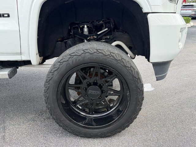 Used 2016 GMC Sierra 3500 Denali w/ Duramax Plus Package AWD/4WD image 18