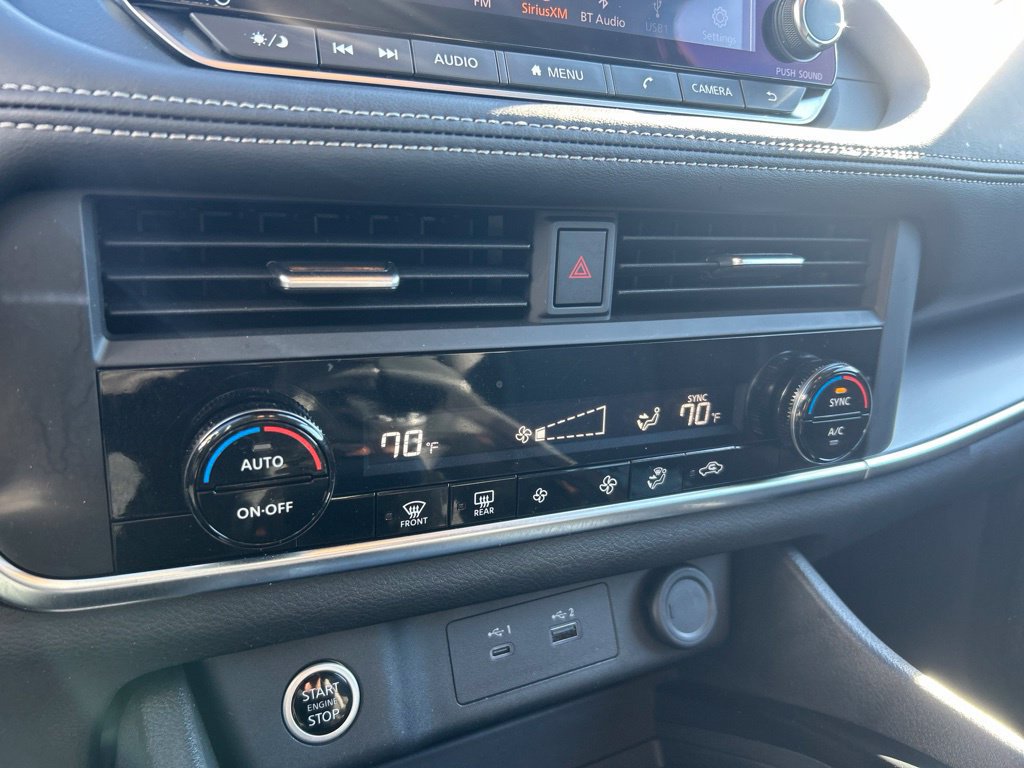Used 2023 Nissan Rogue SV AWD/4WD image 17