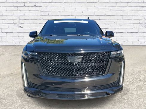 Certified 2021 Cadillac Escalade Sport w/ Driver Assist Tech Package image 5