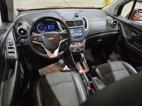 Used 2015 Chevrolet Trax LT w/ LT Sun and Sound Package AWD/4WD image 25