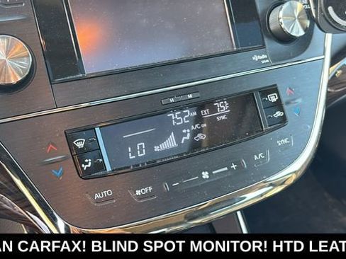 Used 2014 Toyota Avalon XLE Touring FWD image 18