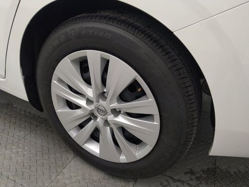 Used 2025 Nissan Sentra S image 31