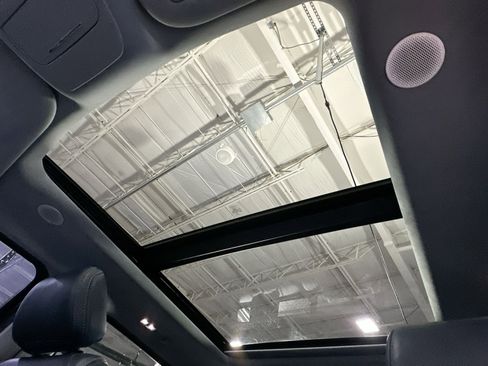 Used 2021 Ford F150 Limited image 35