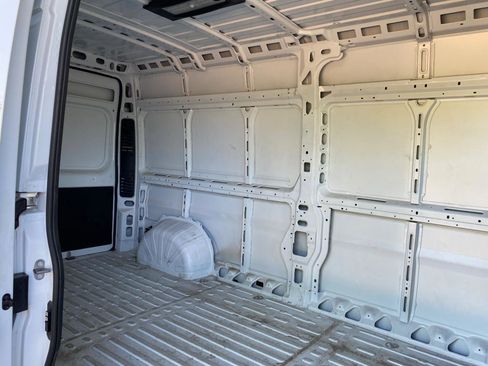 Used 2026 RAM ProMaster 2500 w/ Convenience Group FWD image 30