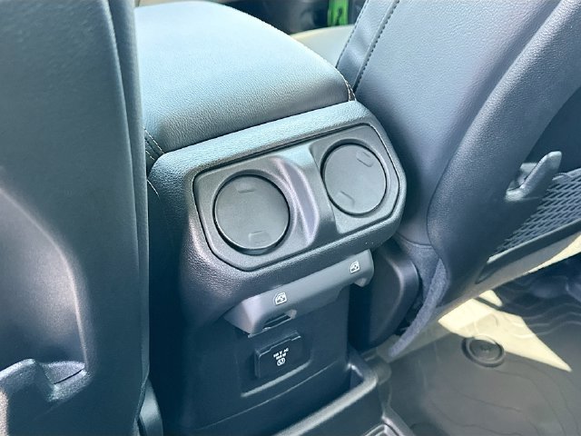 New 2026 Jeep Wrangler Unlimited Sahara AWD/4WD image 19