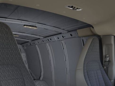 New 2026 GMC Savana 3500 RWD image 24