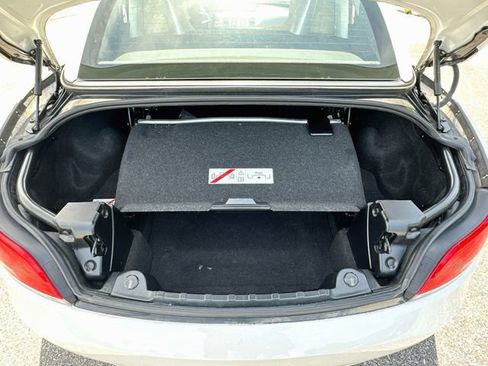 Used 2009 BMW Z4 sDrive30i RWD image 23