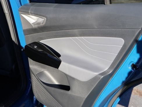 New 2026 Volkswagen ID.4 Pro S image 16