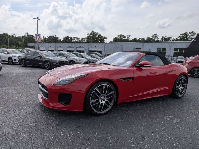 Used 2018 Jaguar F-TYPE R-Dynamic RWD image 13