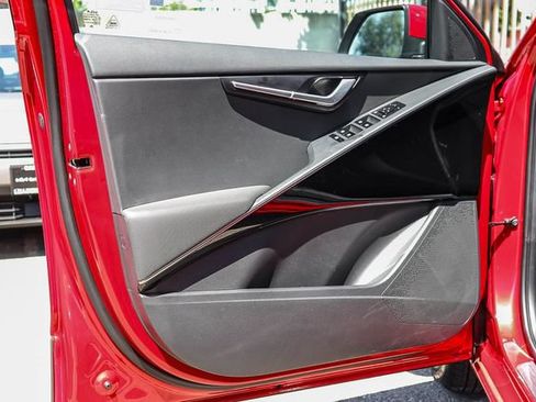 Certified 2025 Kia Niro EX FWD image 23