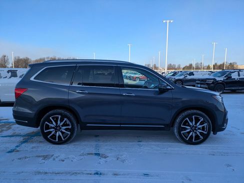 Certified 2019 Honda Pilot Touring image 5