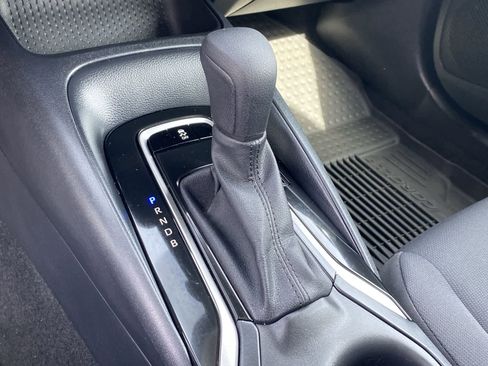 Certified 2023 Toyota Corolla LE image 28