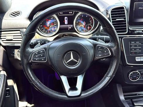 Used 2018 Mercedes-Benz GLS 450 4MATIC w/ Premium Package image 17