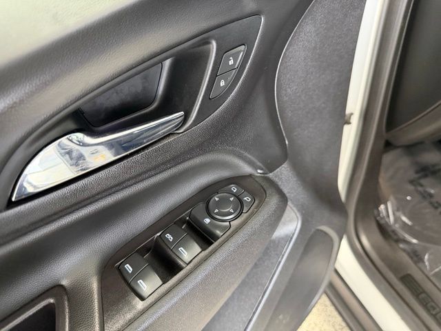 Used 2021 Chevrolet Equinox LT AWD/4WD image 9