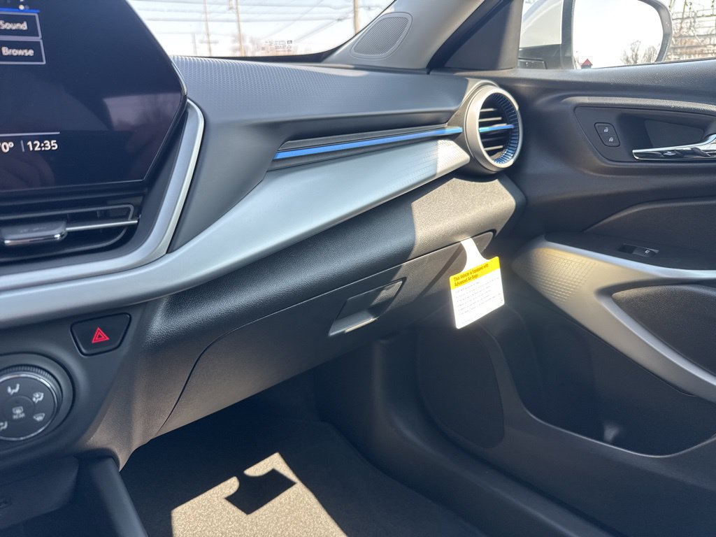New 2026 Chevrolet Trax LS w/ LS Convenience Package FWD image 37