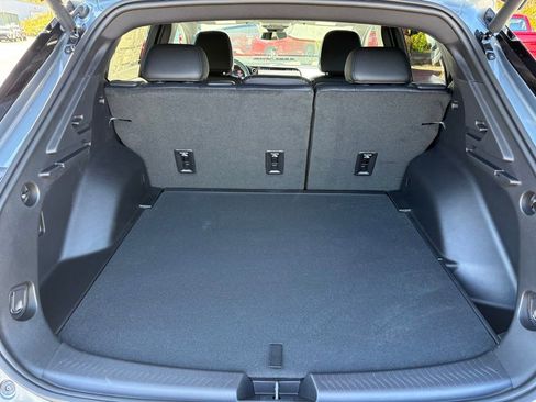 New 2026 Chevrolet Equinox EV LT image 13