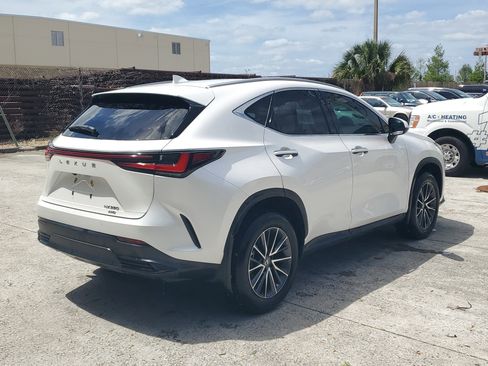 Used 2025 Lexus NX 350 AWD w/ Accessory Package (2T) image 4
